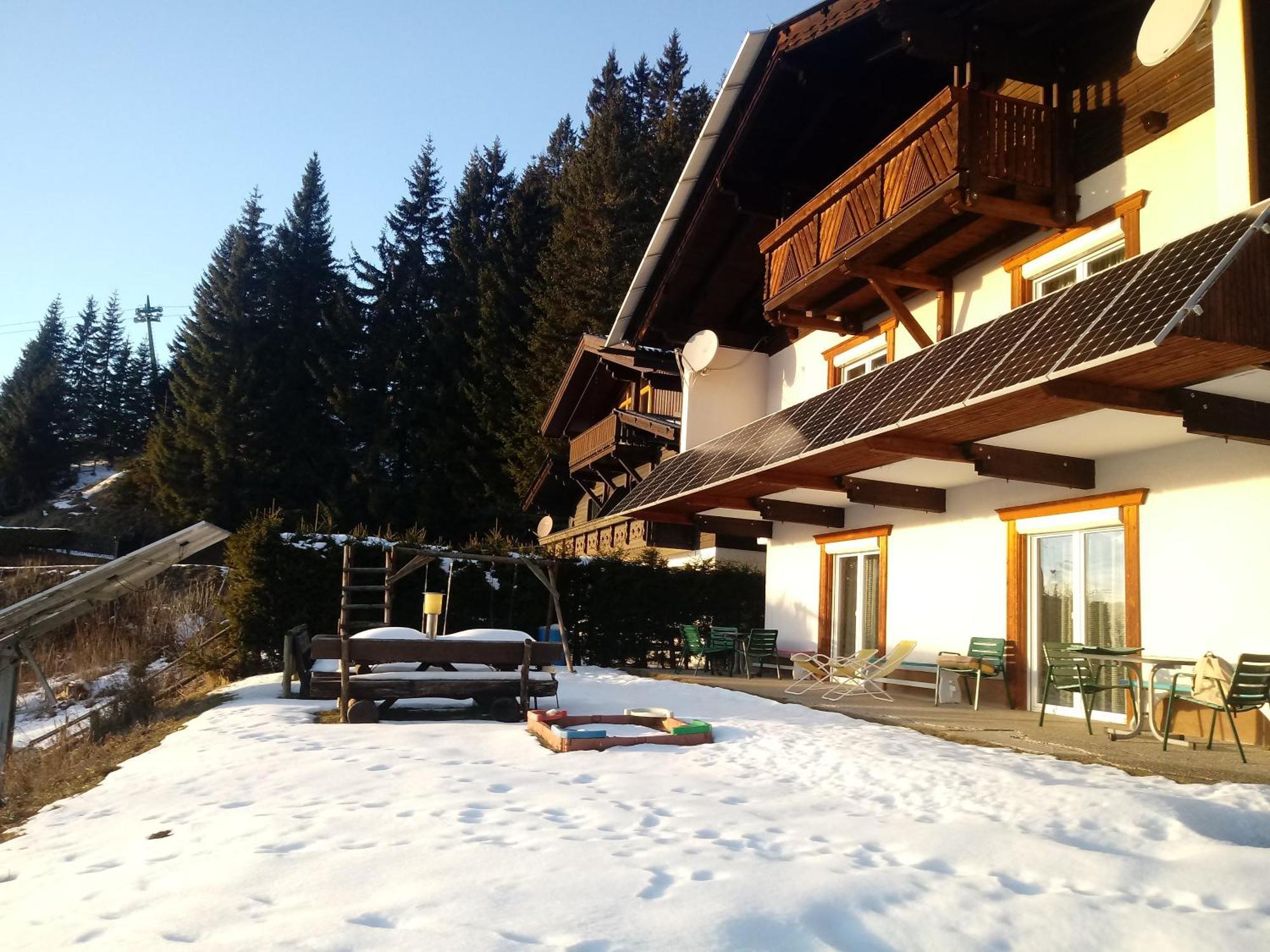 Almhaus Florian Appartement Treffen Buitenkant foto